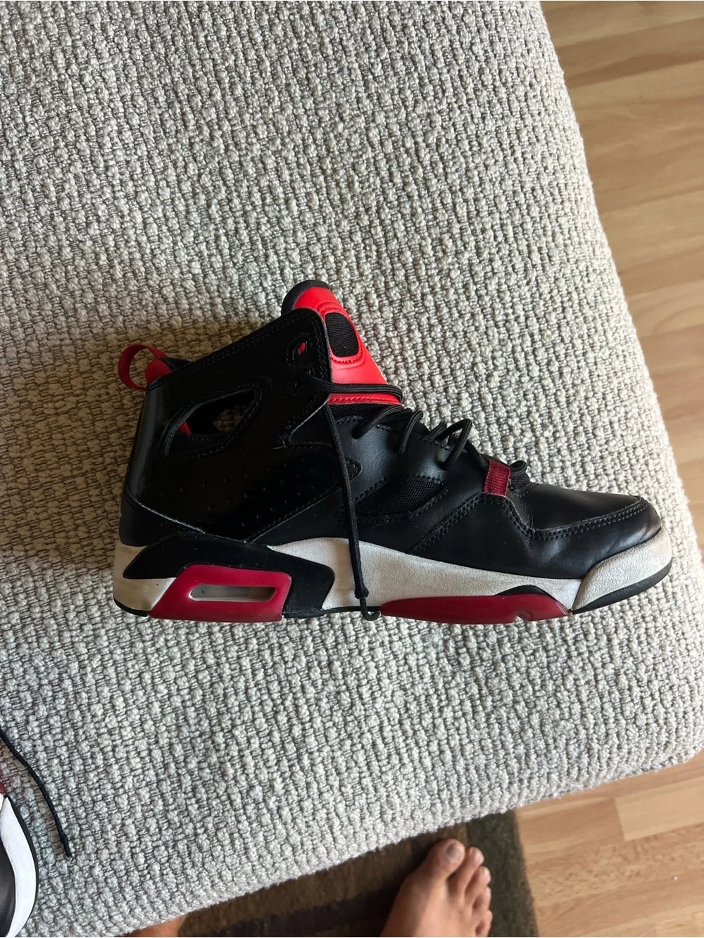 Air Jordan Flight Club ‘91 “Bred” – Men’s Size 8 red and black
